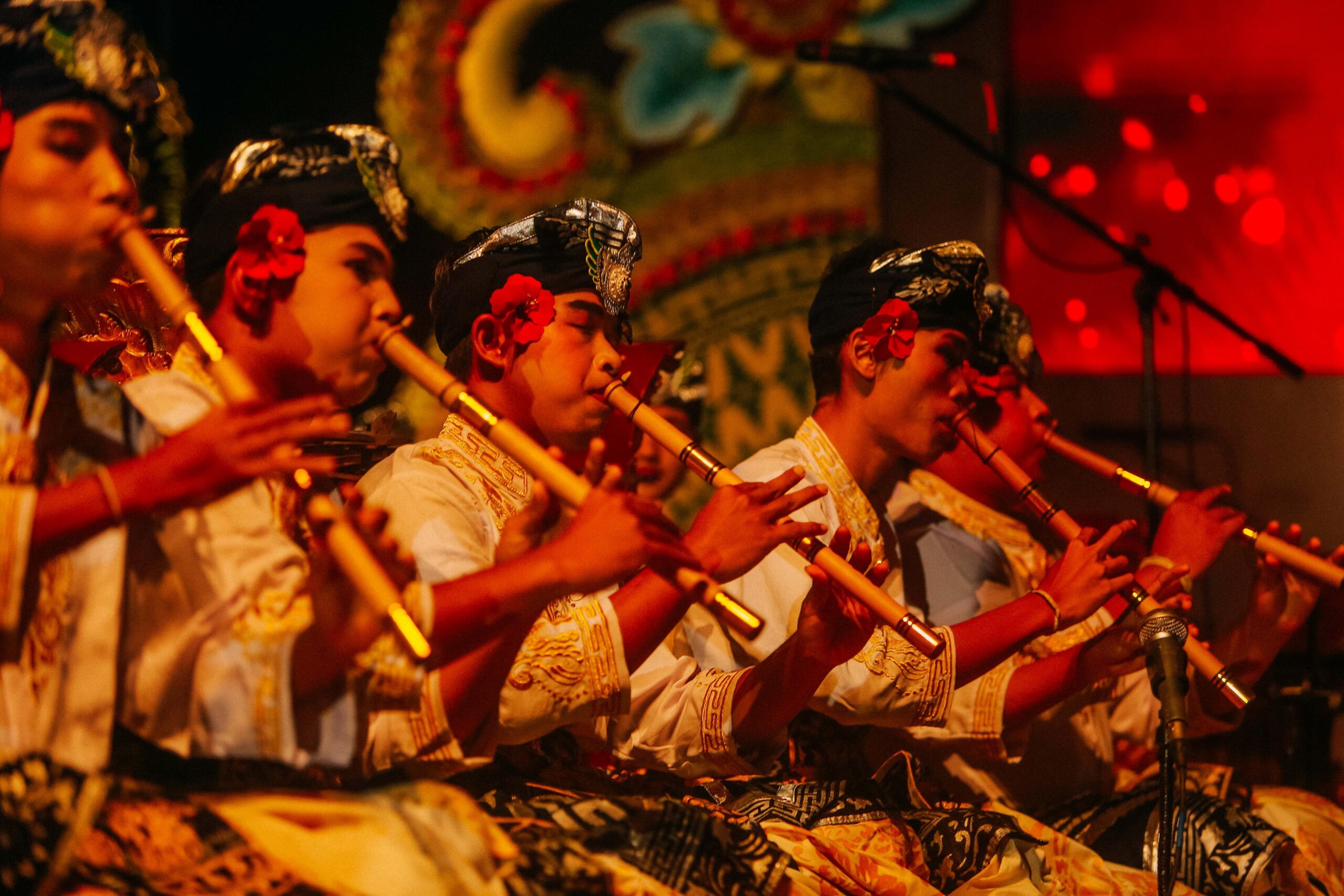 Sekaa Gong Kebyar Panji Gita Semara dan Kania Gita Meriahkan Hari Ke 2 Festival Semarapura 2025