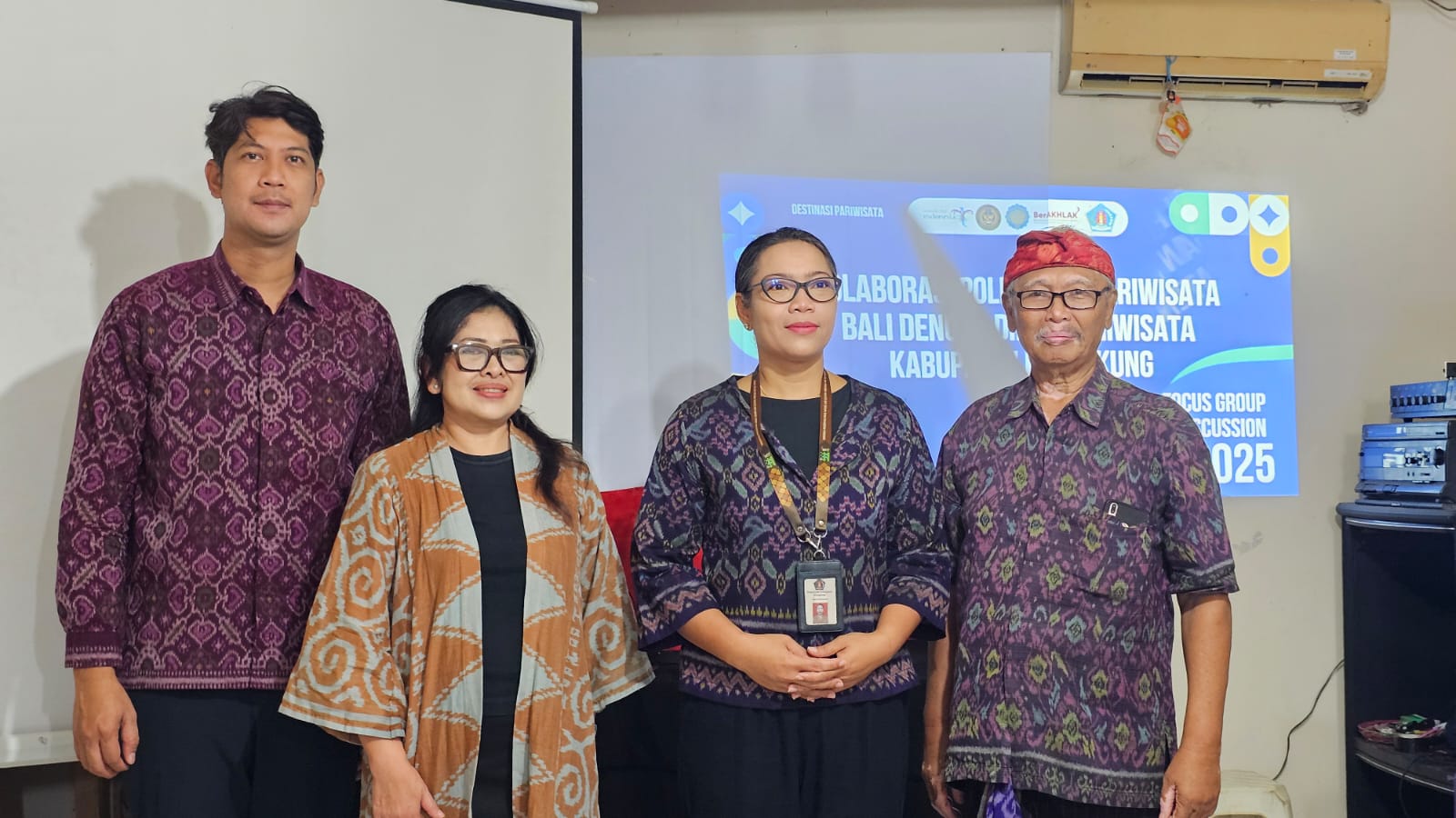 Kepala Dinas Pariwisata Klungkung Menjadi Narasumber dalam Kegiatan Pengabdian Masyarakat Prodi Destinasi Pariwisata Poltekpar Bali
