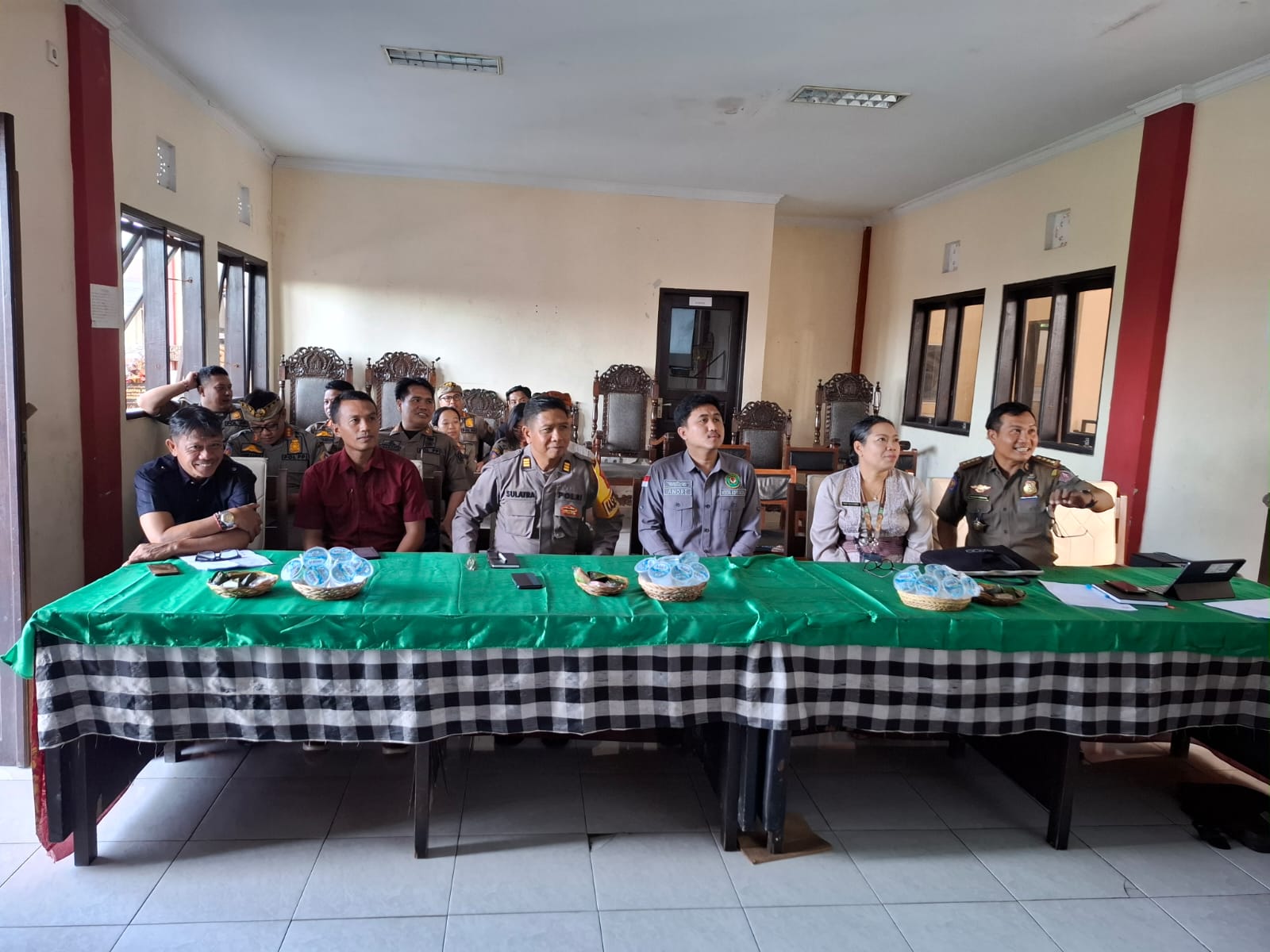 Kepala Dinas Pariwisata Klungkung Hadiri Rapat Tindak Lanjut Penyusunan Renaksi Satgas Tata Kelola Pariwisata Nusa Penida