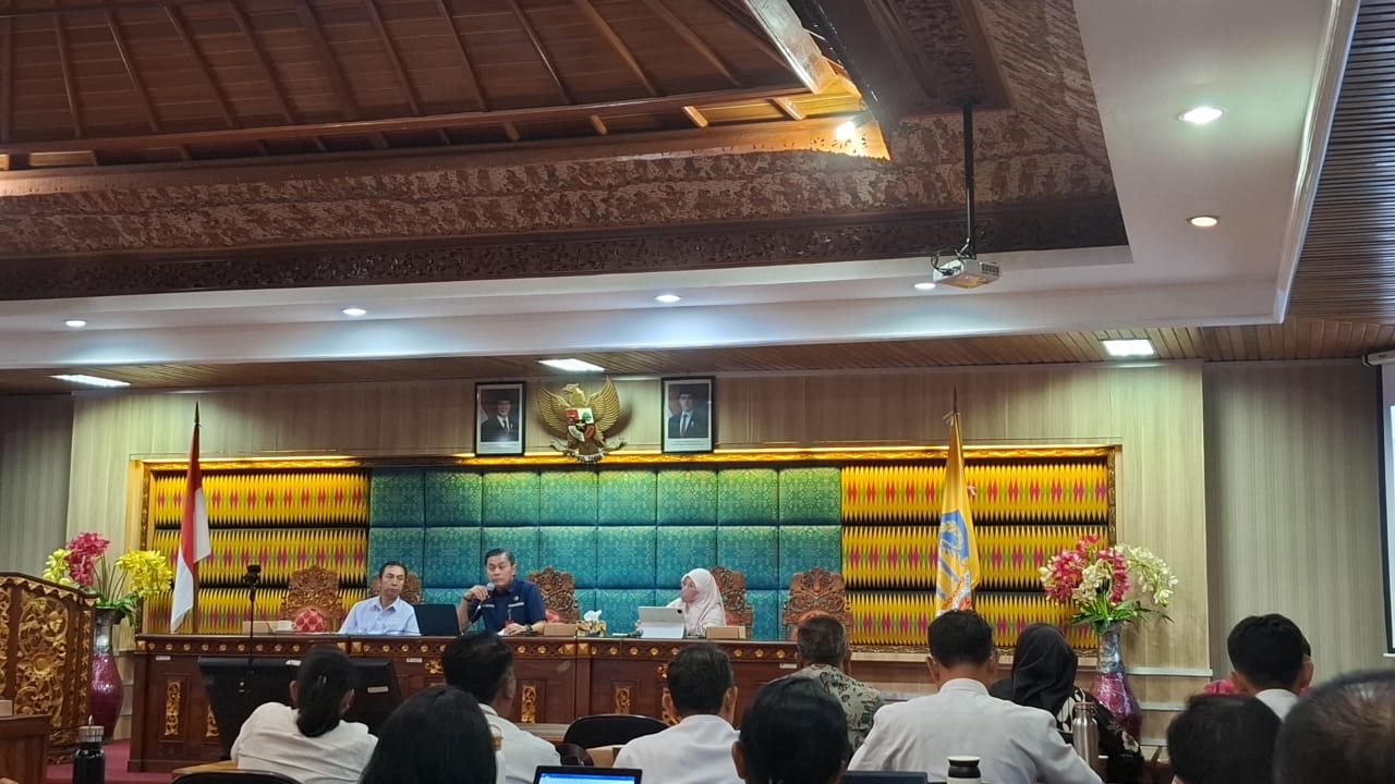 Sekretaris Dinas Pariwisata Hadiri Konsolidasi Tagging Tematik Penanggulangan Bencana di Kantor Bappeda Provinsi