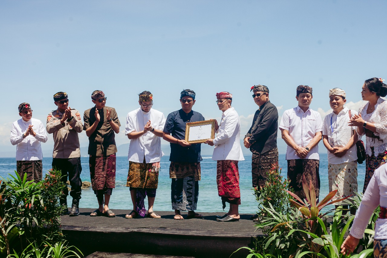 Nusa Penida Festival ke-8 Resmi Dibuka di Pantai Tanjung Krambitan
